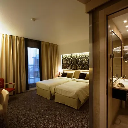 Antony Palace - Venice Airport Hotel 4*
