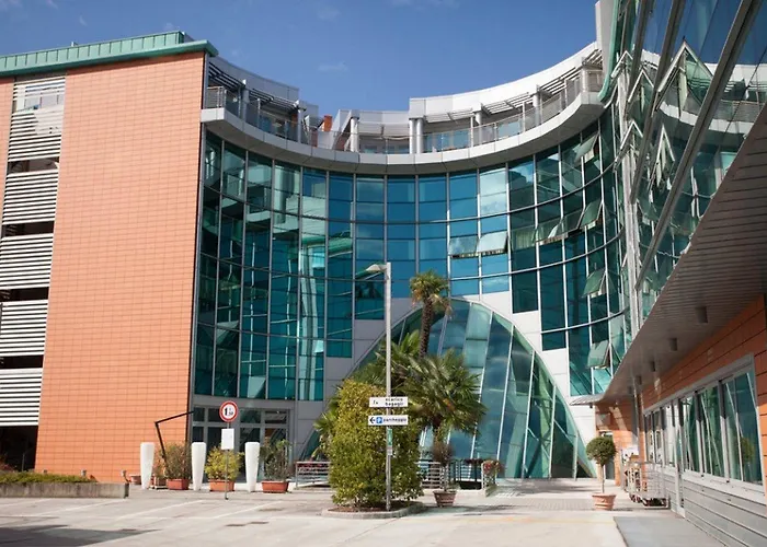 Antony Palace - Venice Airport