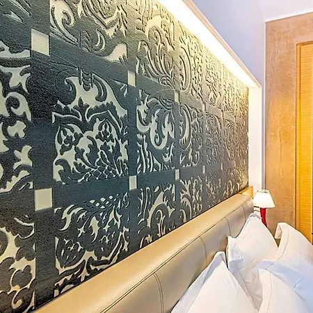 Antony Palace - Venice Airport 4* ماركون