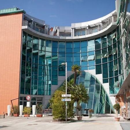 Antony Palace - Venice Airport