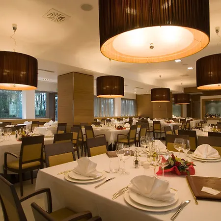 Antony Palace - Venice Airport