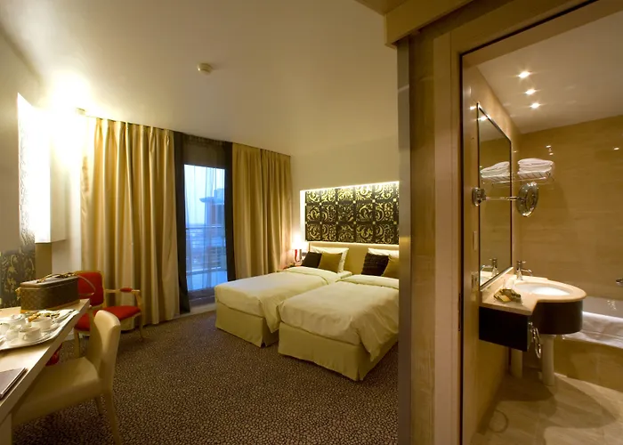 Antony Palace - Venice Airport 4* ماركون