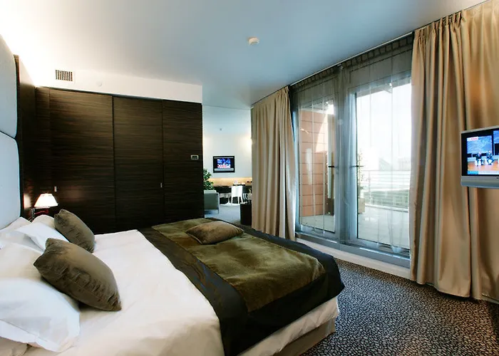 Antony Palace - Venice Airport فندق ماركون